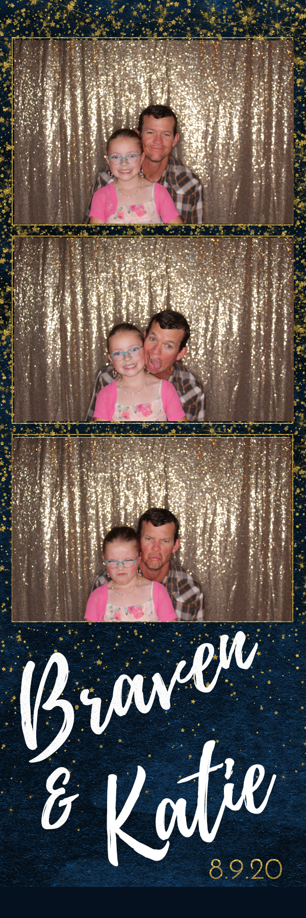 Katie and Braven’s Wedding | View more photos from the event at gallery.photoboothbillings.com/u/PhotoBoothBillings/Katie-and-Braven’s-Wedding